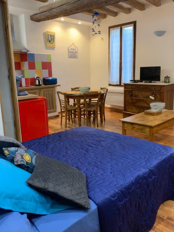 Apartament Studio L'Angelo LʼIsle-sur-la-Sorgue Zewnętrze zdjęcie